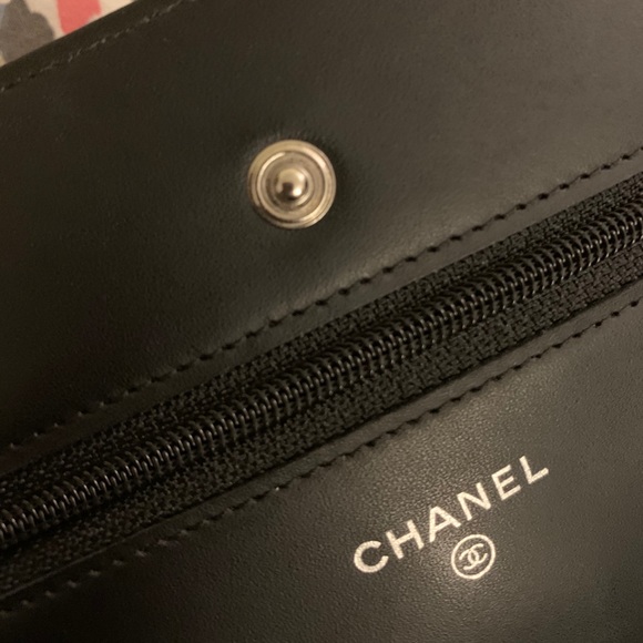 Chanel Timeless Q Wallet on Chain - Picture 8 of 8